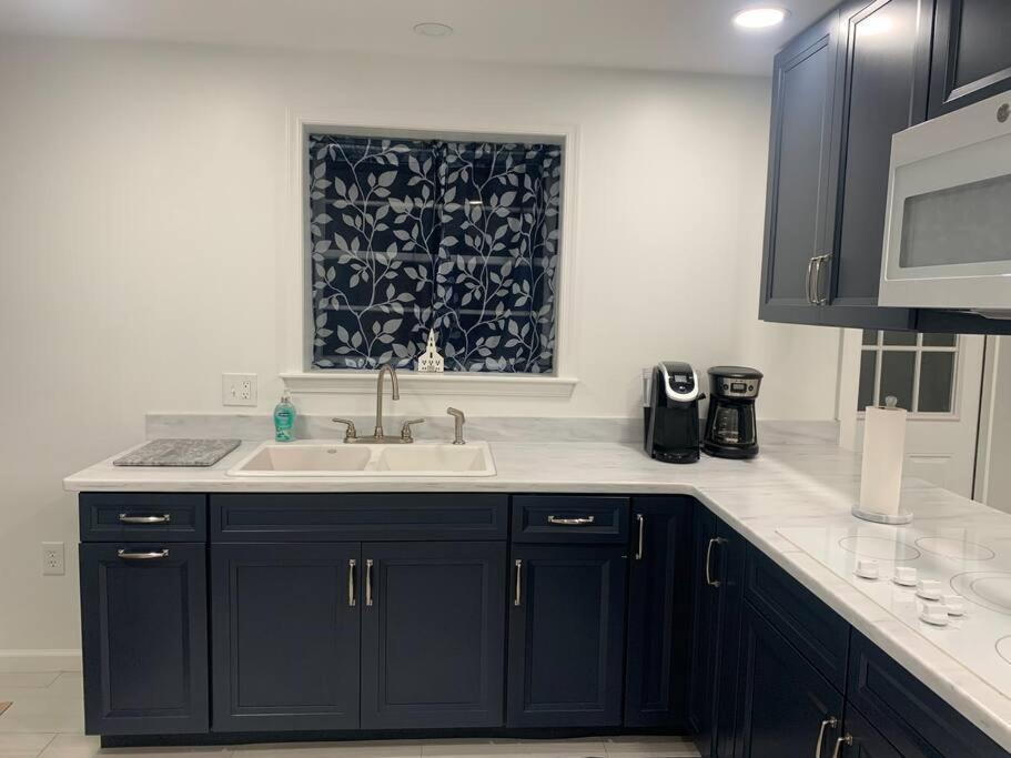2 Bedroom Apartment- Close To Hershey Park, Hollywood Casino And Downtown Гаррисберг Экстерьер фото