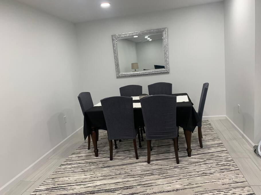 2 Bedroom Apartment- Close To Hershey Park, Hollywood Casino And Downtown Гаррисберг Экстерьер фото
